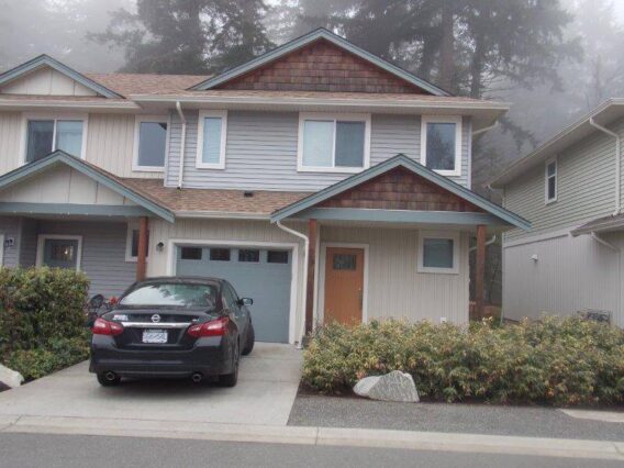 #29 – 2109 13th Street, Courtenay