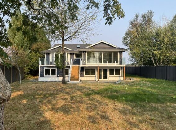 1027B Kye Bay Road, Comox