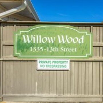Willow Wood sign (2)