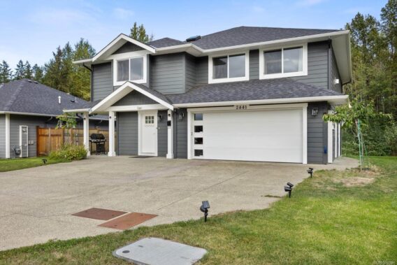 2441 Brookfield Drive, Courtenay